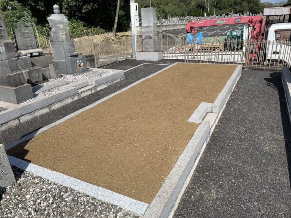 笠岡市の寺院墓地の改葬（墓じまい）を行いました。