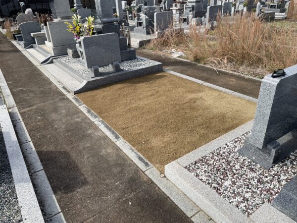 岡山市南区灘崎町にあります、なださきメモリアルパーク（市営墓地）から改葬（墓じまい）しました。